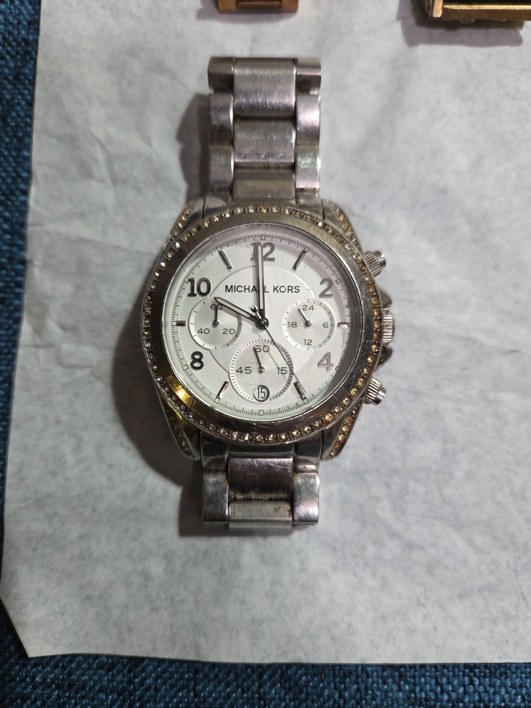 Watch - image 3