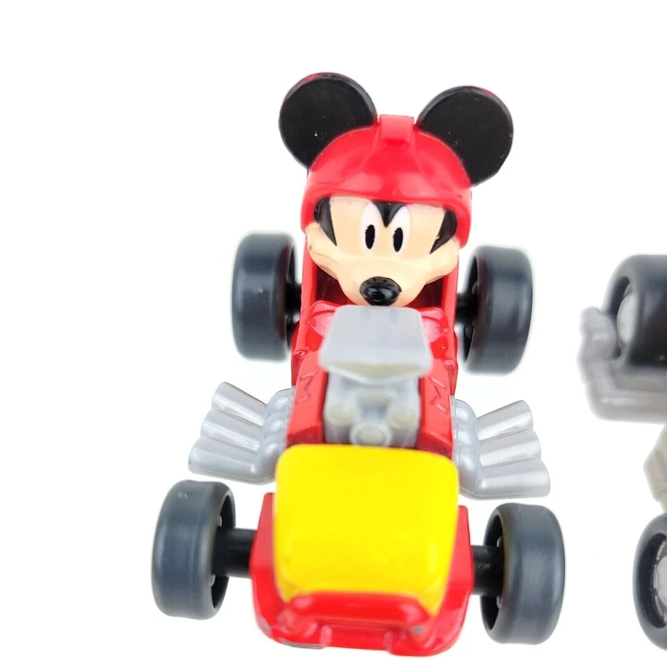 Mickey and The Roadster Racers Diecast Car Lot of 2 GOOFY MICKEY 3 inch DTT63 - Image 2 of 4