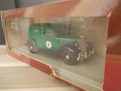 REX Toys 1/43 - Ford Sedan Delivery 1935 'Bell Telephone' Grün - Picture 2 of 2