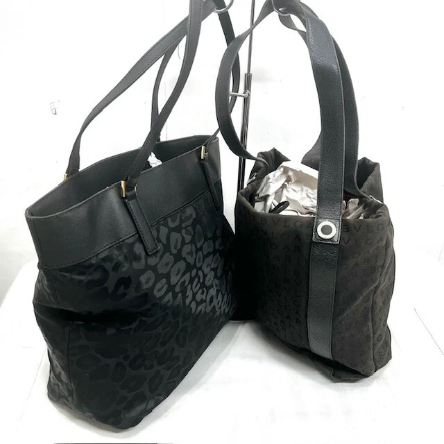 En muy buen estado Juego de 2: Bolsos de Hombro BVLGARI de Lona y Michaek Kors Nylon Negro Gris (40) Foto 4 de 4