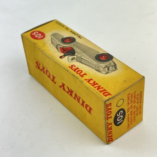 Coche deportivo Dinky Triumph TR2 amarillo n.º. 105 - Imagen 15 de 16