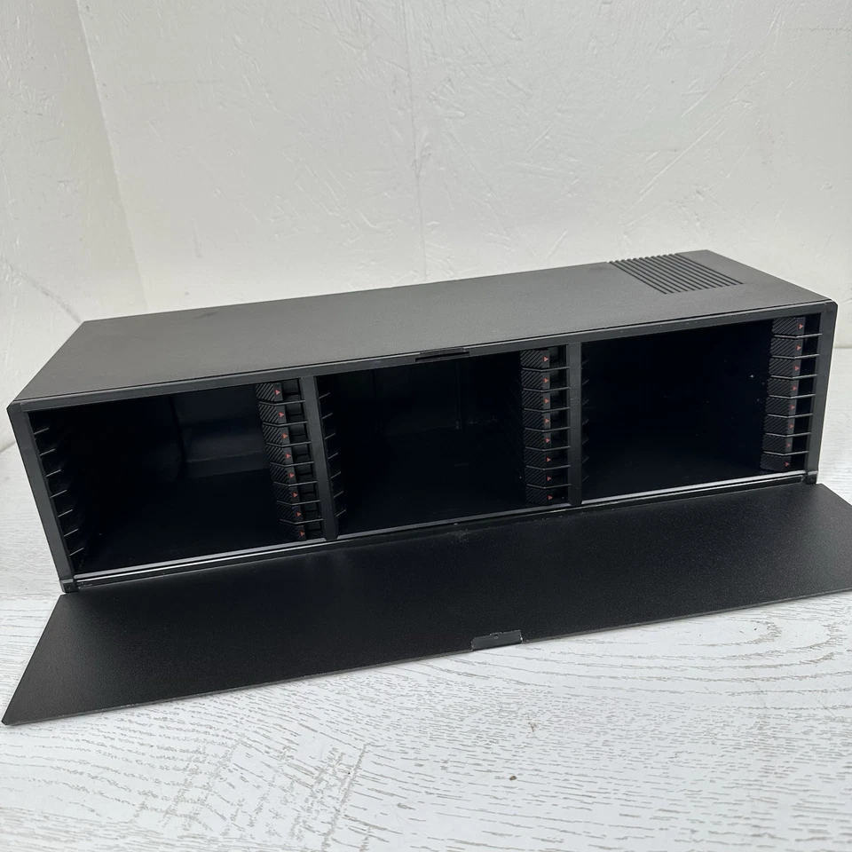 Vintage Laserline 24 CD Storage Case Lock And Eject Covered Rack Holds 24 CDs - Image 2 of 4