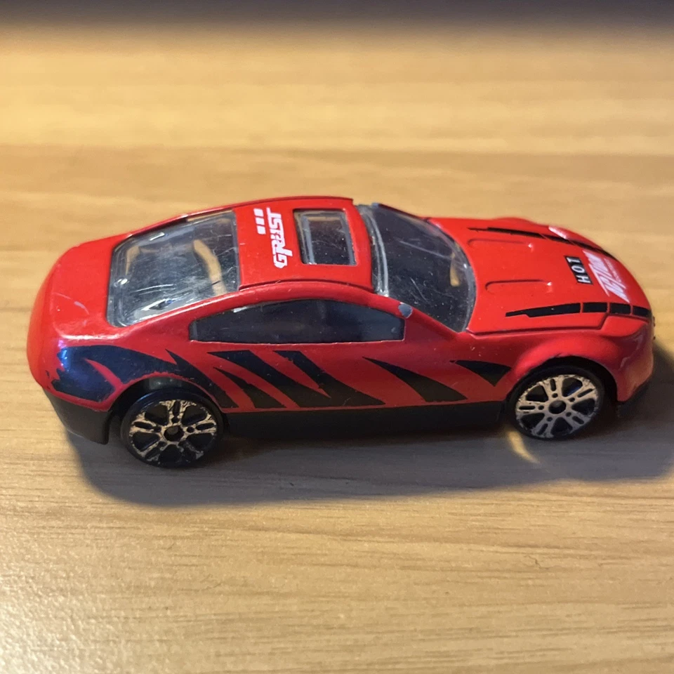 MACCHININA AUTO MODELLINO VINTAGE COLLEZIONE GRUST HOT ACTION ROSSA - 6,7 X2,5CM - Immagine 4 di 4