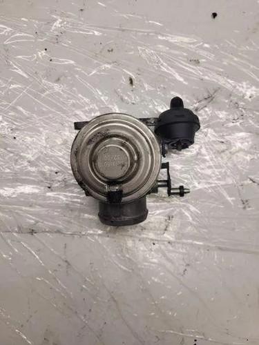 VW PASSAT B5 3B2 AGR-Ventil 038129637 1.90 Diesel 66kw 2002 23929760