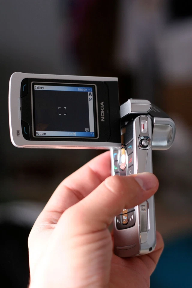 NOKIA N90 KLAPP-HANDY MOBILE PHONE MP3 GPRS EDGE UMTS TRI-BAND KAMERA NEU NEW - Bild 3 von 4