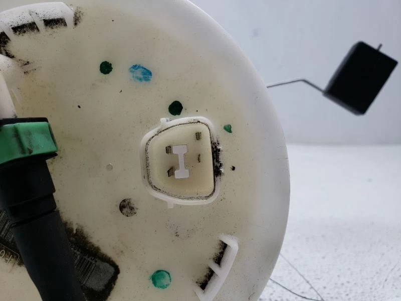 2009 2010 Mazda 6 топливный насос в сборе 3,7 л OEM CA01 13 35XC - Изображение 3 из 4