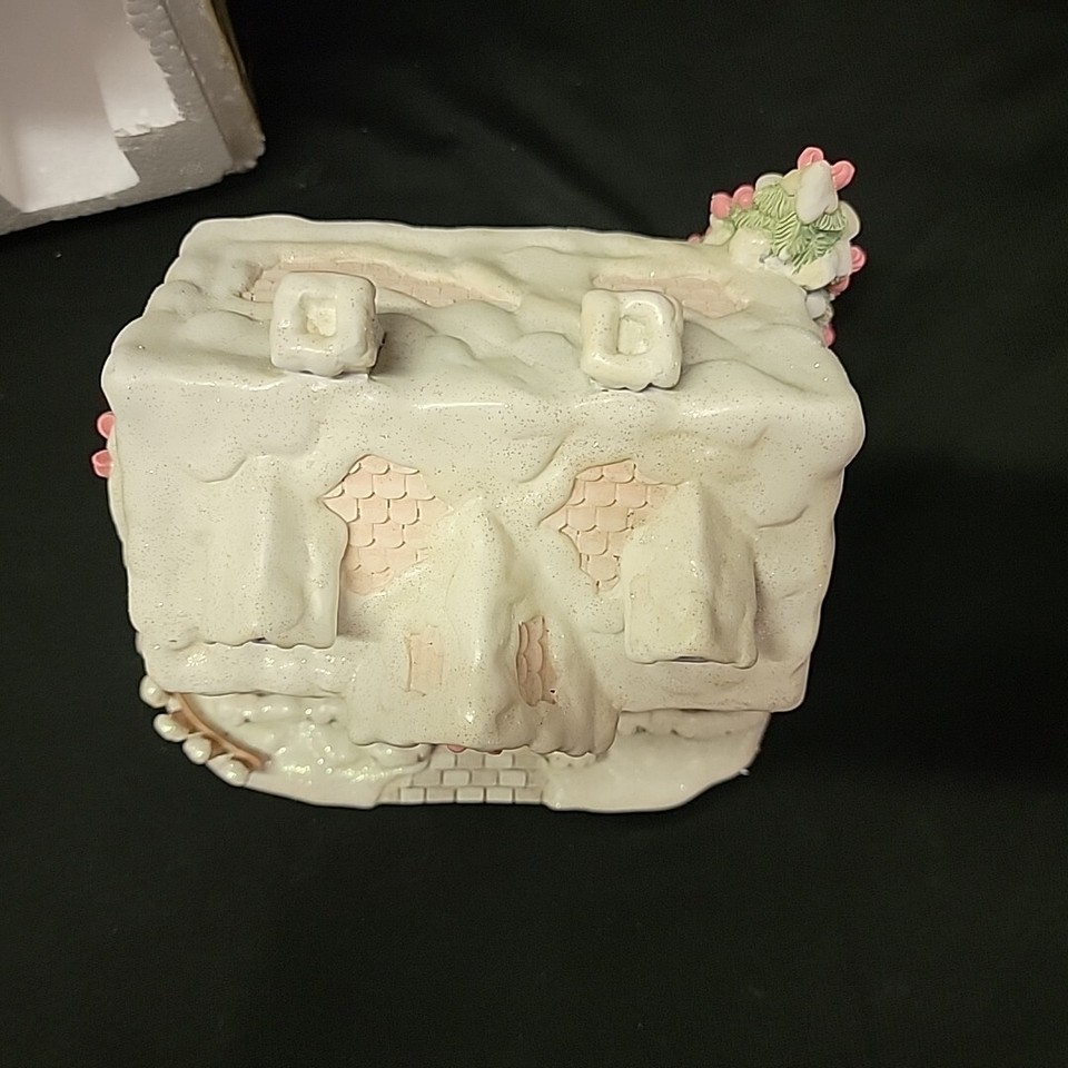 Hawthorne Precious Moments Christmas Village 7 Quiet Time Library Free