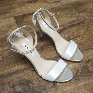 nina volanda evening dress sandals