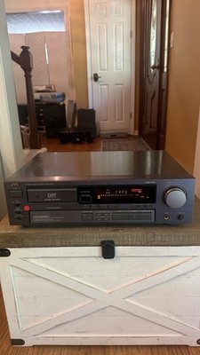 JVC XD-Z507 DAT Digital Audio Tape Deck Black w/ TOSLINK Optical Coax RCA