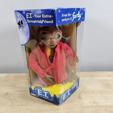 E.T. EXTRA TERRESTRIAL Interactive FURBY Tiger Electronics, 2000 Hasbro READ