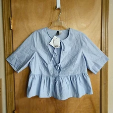 H&M Divided M Top Blouse Short Sleeve Light Blue NWST