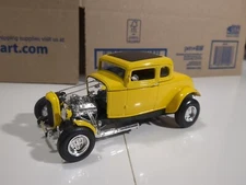 RV-MM LLC 2000 Diecast Yellow Coupe RARE Loose No Box 