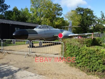 FOTO ARMSTRONG WHITWORTH METEOR (2) IST DERZEIT AUSSERHALB DER RAF ausgestellt