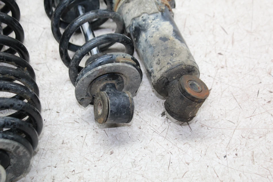 Polaris Sportsman XP 550 2011 EFI dirección asistida eléctrica delantero trasero derecho izquierdo amortiguadores Foto 3 de 4