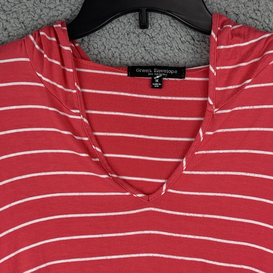 Sudadera con capucha sobre verde para mujer mediana rosa rayas blancas suave uso diario Foto 2 de 4