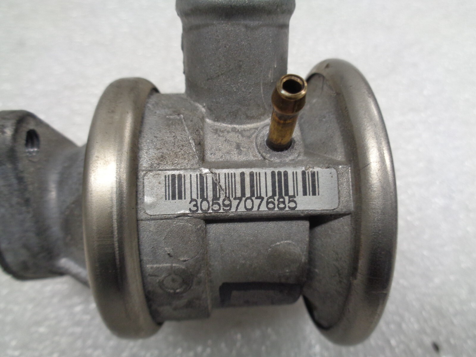 05-07 Maserati Quattroporte M139 Left Driver Secondary Air Valve OEM AK2209289