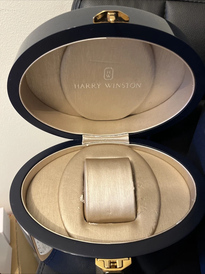 Caja de almacenamiento de reloj Harry Winston GENUINA. ¡Juego completo de tela interior y exterior!! Foto 2 de 4