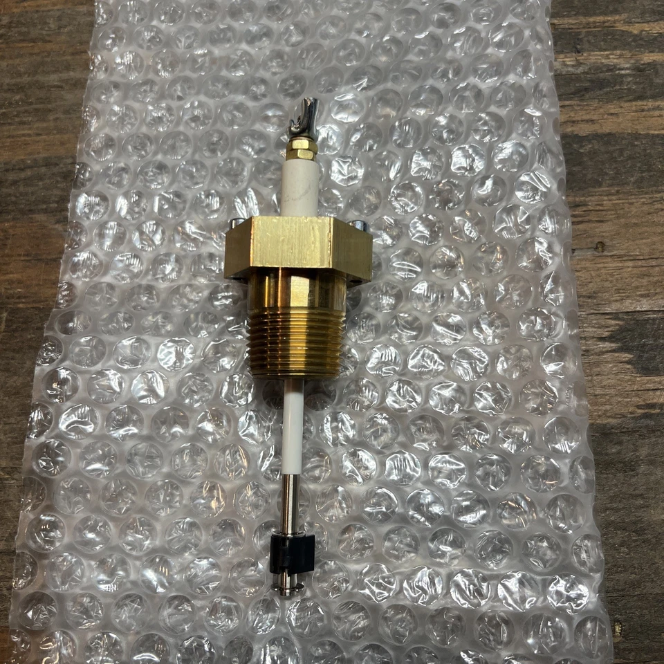 Sonda estándar de nivel de líquido McDonnell & Miller 354081 GuardDog PA-800 Foto 2 de 4