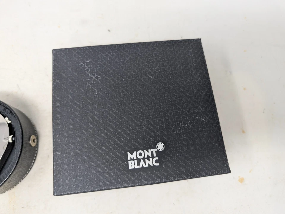 Reloj despertador de viaje Montblanc con estuche de cuero y caja (G2) Foto 3 de 4