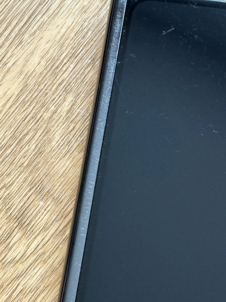 Google Pixel Fold 256GB Obsidian Black Unlocked - Inner Screen Faulty - Image 4 of 4