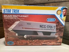 Polar Lights Star Trek Galileo NCC 1701/7 Shuttlecraft Plastic Model Kit 1:32