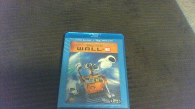 Wall-E (Three-Disc Special Edition + Digital Copy and BD Live) [Blu-ray]