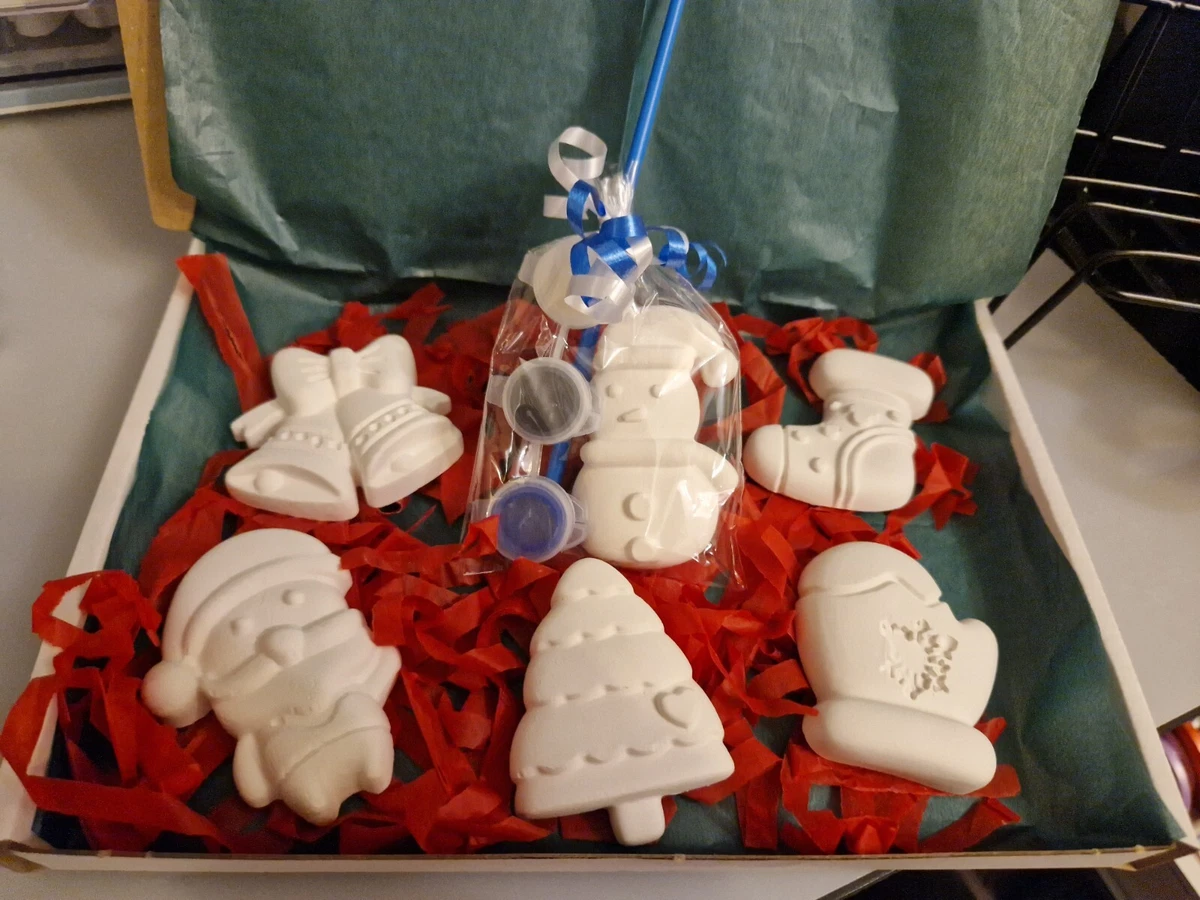 Christmas party favours online