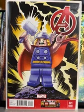 MARVEL COMICS AVENGERS (2013) #21 NM CASTELLANI 1:25 LEGO VARIANT COVER