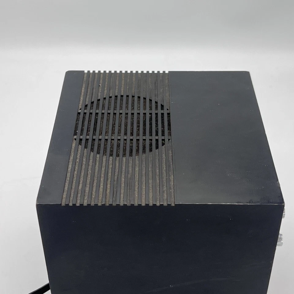 Sony “The cube” TFM-C430W Flip Clock Radio - READ DISC - Image 3 of 4