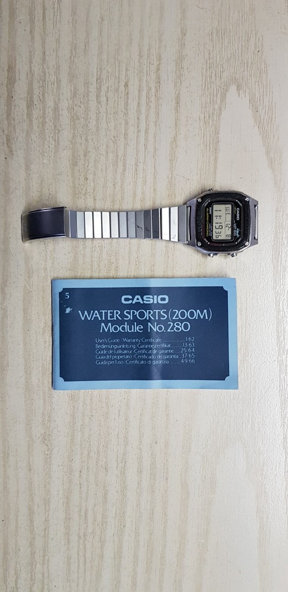 超希少CASIO DW-1000 Marlin デジタル　アラームクロノ　防水 超希少CASIO DW-1000 Marlin デジタル アラームクロノ 防水