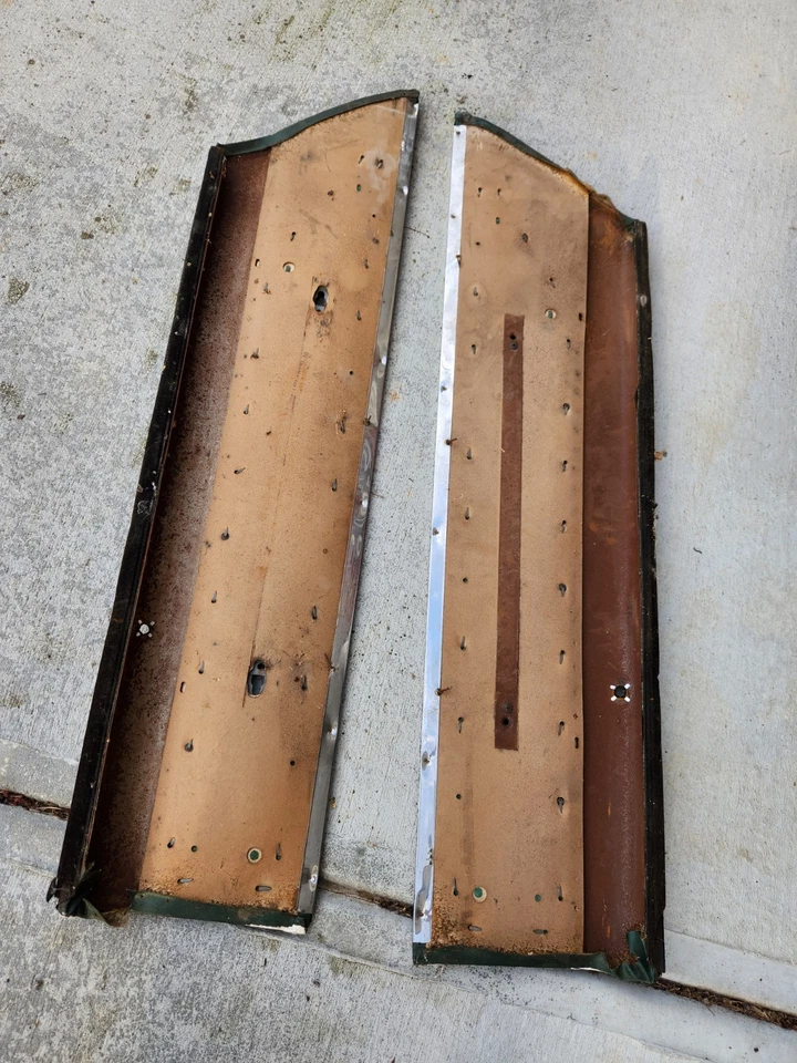 Buick Riviera GS 1971-74 moldura de puerta almohadillas superiores paneles diestro + derecho verde en muy buena condición Wow~ Foto 4 de 4