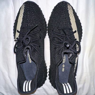 adidas Yeezy Boost 350 V2 Oreo Black/Gray Low Top Lace Up Men s Sneakers