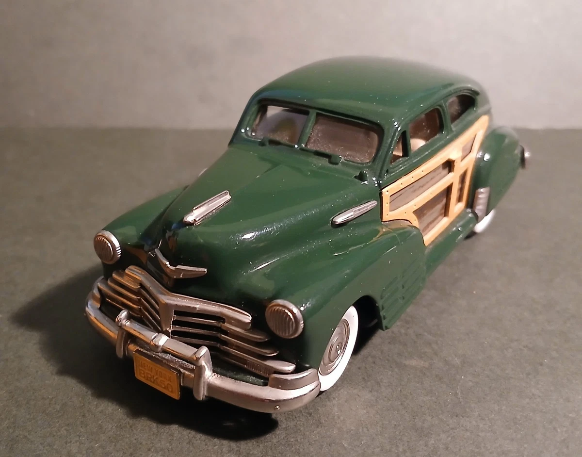 Ford Mustang CHP California Highway Patrol 1:43 (Neu und originalverpackt) in für CHF 35 - mit