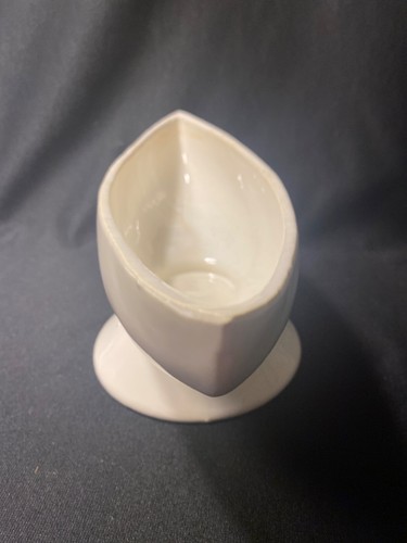Matte White Hull USA 41 Pottery MCM Mid Century Modern Planter Crescent Vase - Picture 11 of 12