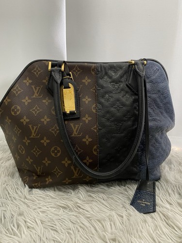 louis vuitton bag - Picture 3 of 3
