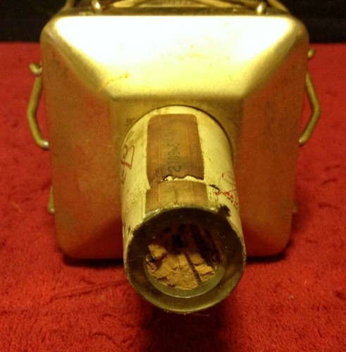 Único Vintage Park Tilford Bourbon Bar Botella Caja de Música Linterna Estante Hombre Cueva - Imagen 8 de 9