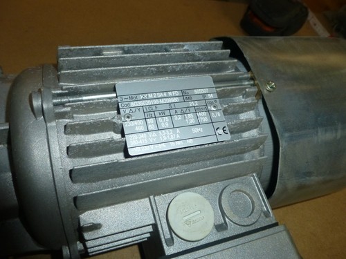 Motoréducteur BONFIGLIOLI 0,75 kW, n: 1400/78 tr/min freiné NEUF TOPPi - Photo 6/7