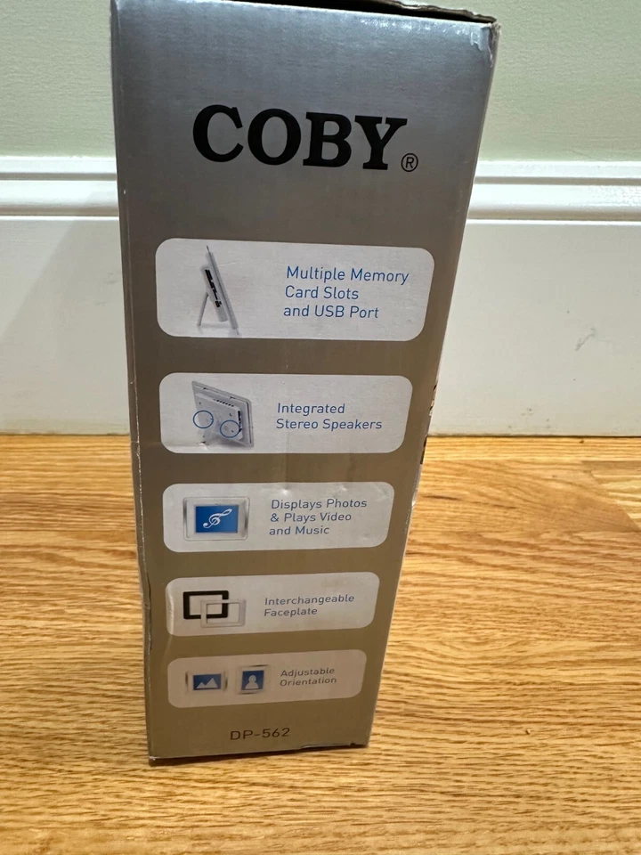 Coby Model DP-562 5.6" Digital Photo Frame MP3 Player White Black Music & Video - Image 4 of 4