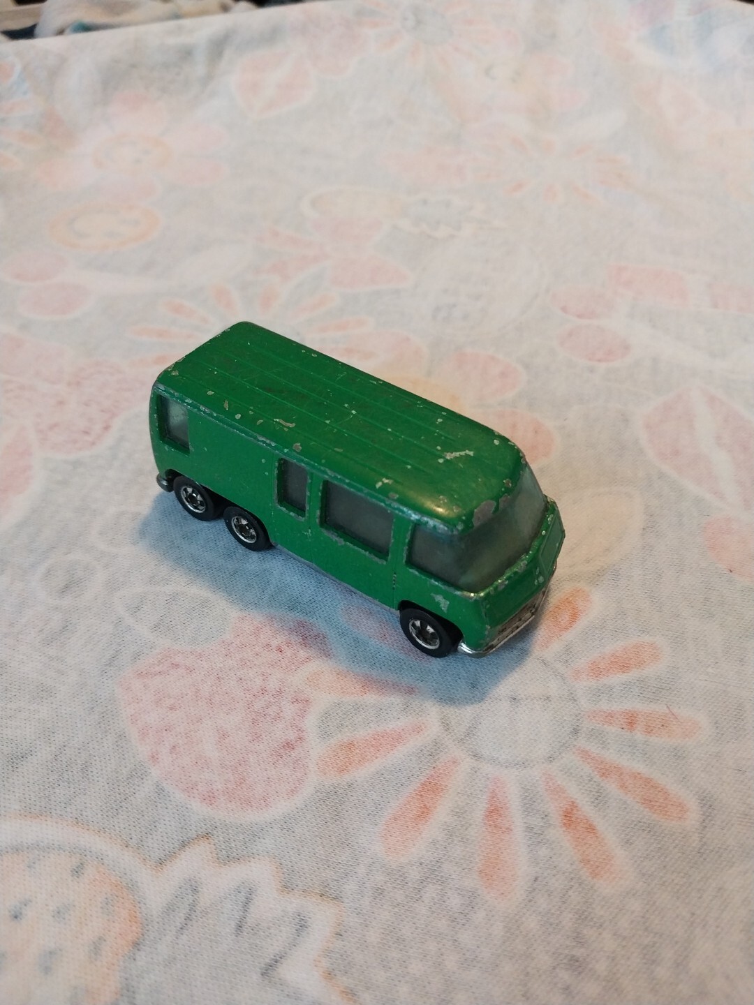 Picture 1 of 4