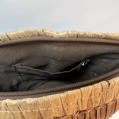 Straw Woven Shoulder Bag Purse Handle Zip Closure Fabric Lined Phillipines - Picture 11 of 12