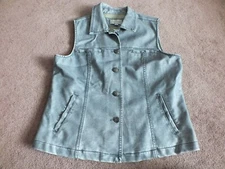 Erin London Size M Vest Polyester (Feels like Leather) Gray/Blue Button Up NICE