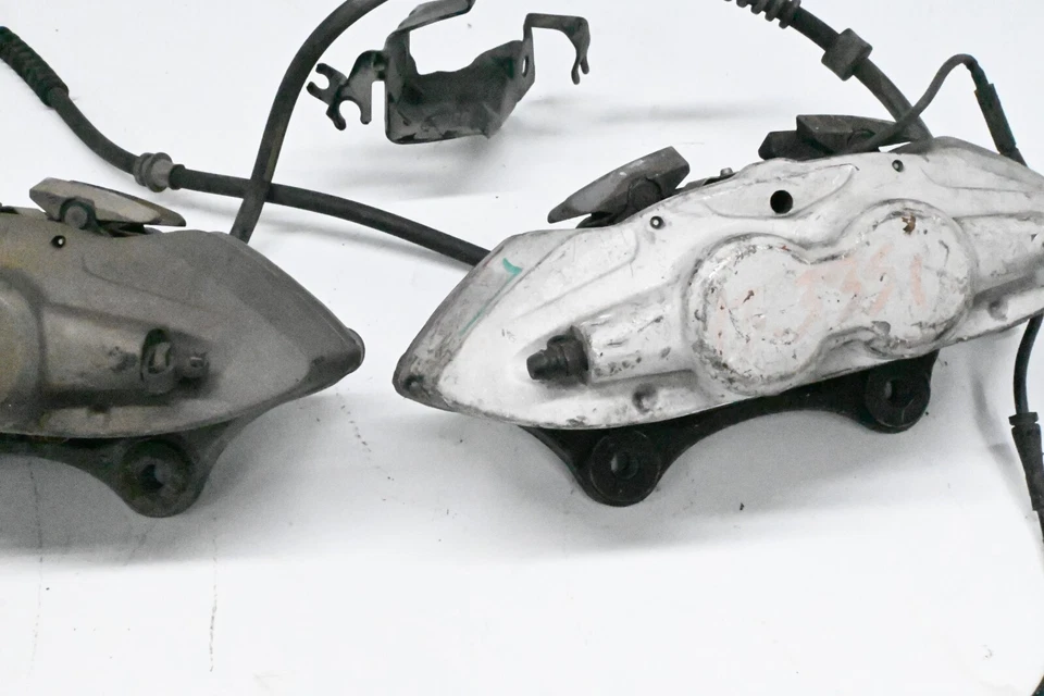 Juego de pinzas de freno delanteras Brembo BMW OEM F36 F33 F32 F30 335i 435i 328i 428i Foto 4 de 4