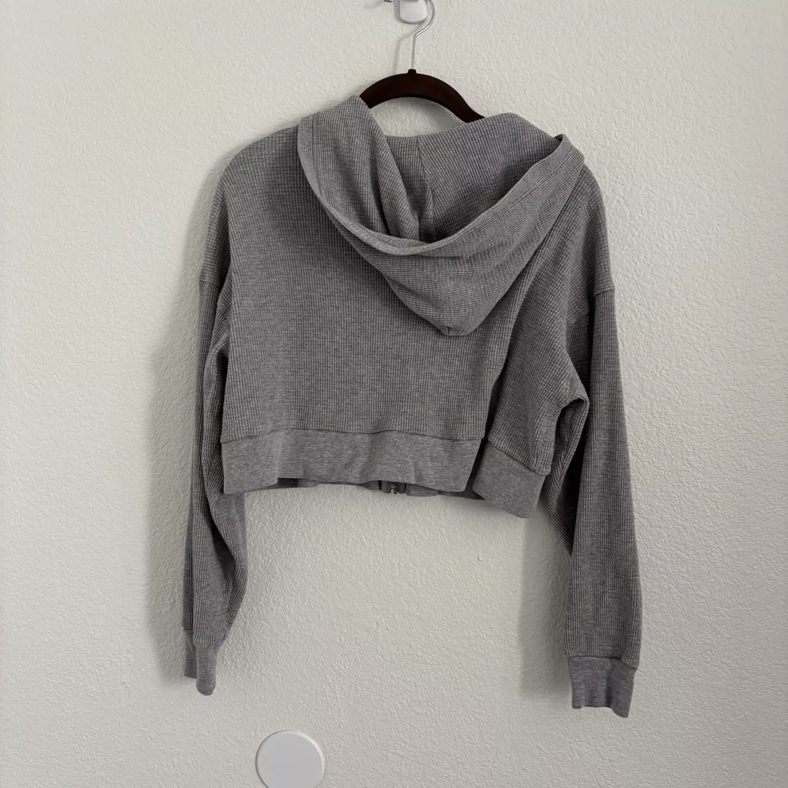 aritzia waffle knit full zip cropped hoodie