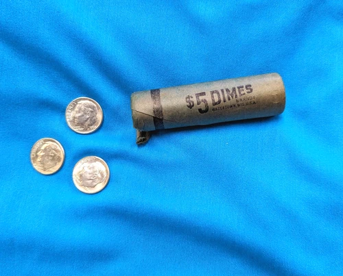 1964 10C ROOSEVELT SILVER DIME $5 ROLL 50 dimes uncirculated in paper roll