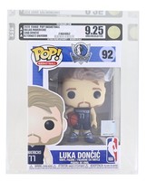 Dallas Mavericks Nba Pop Vinyl Figur | Luka Doncic (Alternativ) Graded Afa 9.25