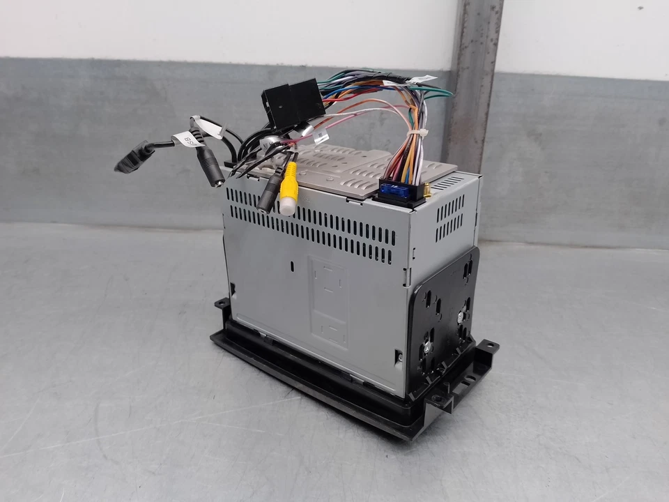 PN2UNI68G ECRAN MULTIFONCTIONS / 4855070 POUR CHRYSLER 300 C 3.0 CRD CAT - Photo 3/4