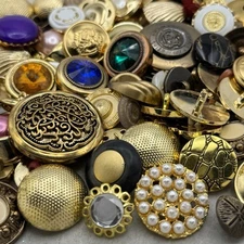 Premium  MIXED LOT All Kinds Of GOLD & ANTIQUE GOLD Buttons All Sizes