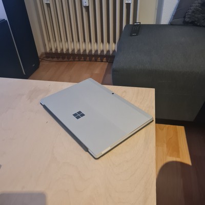 Surface Pro 6