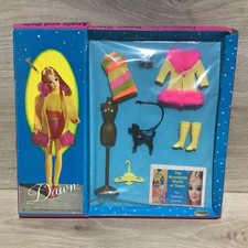 NUOVO IN SCATOLA Topper Dawn bambola vestito 0818 Huggly Snuggly MOD anni 60 cane neon WOW 