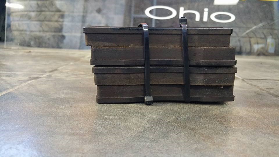 AUDI R8 FRONT AND REAR BRAKE PADS 2009 2010 2011 2012